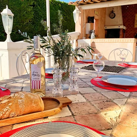 Au Calme A Sanary, Climatisee, Avec Piscine * Sanary-sur-Mer