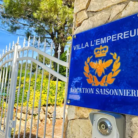 Villa Au Calme A Sanary, Climatisee, Avec Piscine *